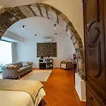 Do Arco *