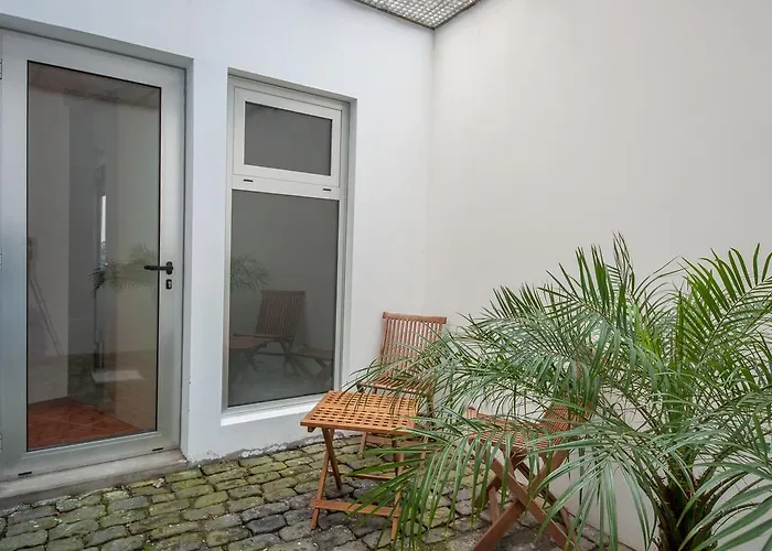 Do Arco Ponta Delgada (Sao Miguel)